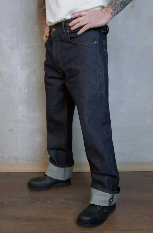 Relaxed Fit - Double Back RAW Revival